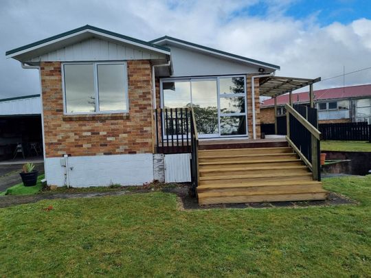 Close to Schools - Owhata - Photo 1