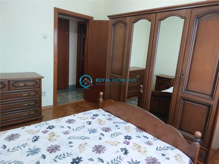 Royal Imobiliare inchiriere apartament 2 camere zona Sud - Fotografie 4