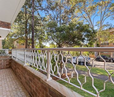 Peaceful & Spacious Apartment Facing Barsbys Avenue - Entrance via ... - Photo 5