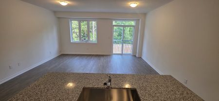 For Lease - 69 Hillcroft Way, Kawartha Lakes, Ontario - Photo 2