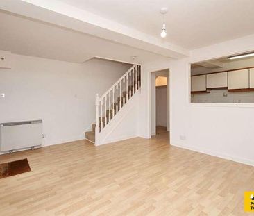 Ulverston, Cumbria, LA12 - Photo 2