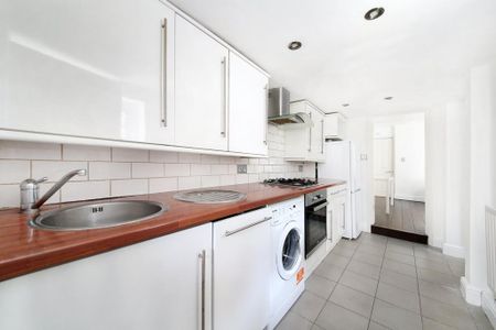 1 bedroom flat to rent - Photo 5