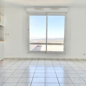 Location Appartement 1 pièce 37m² BESANCON 25000 - Photo 2