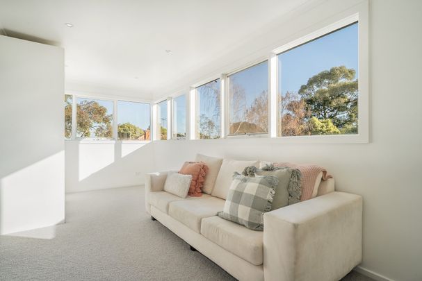 Thinking of selling? Contact our agent - Photo 1