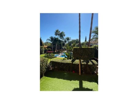 Luxury Semidetached House for rent in Marbella, Spain - Photo 5