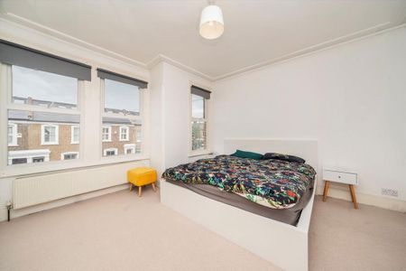 5 bedroom terraced house to rent - Photo 3