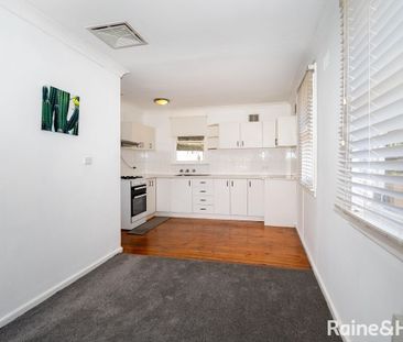 BEAUTIFULLY UPDATED HOME IN ASHMONT - Photo 2