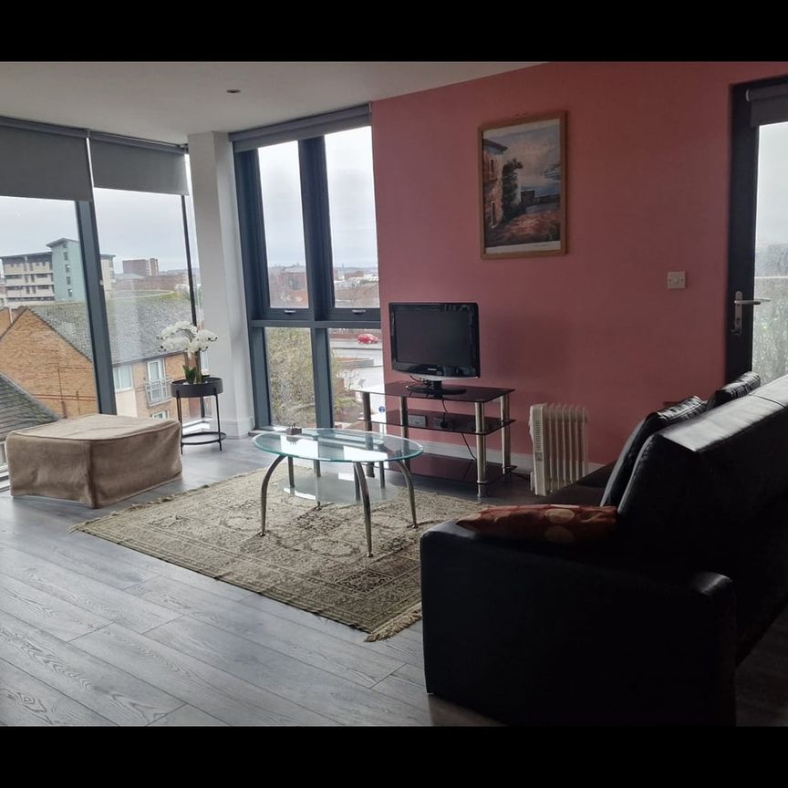 Room in a Shared Flat, Marlborough St, L3 - Photo 1