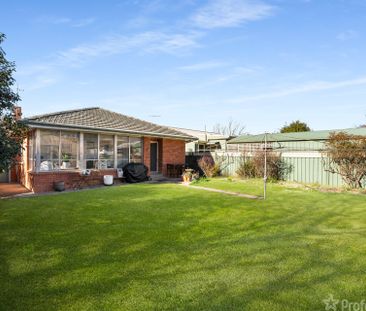 383 Lords Place, Orange NSW 2800 - House For Rent | Domain - Photo 3