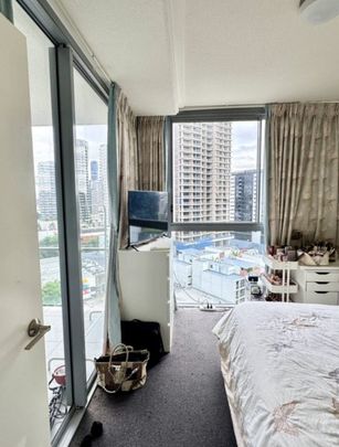 Fully Furnished Luxury Living in Great Location! - Photo 1