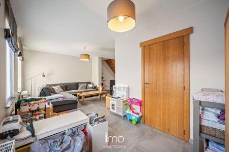 Instapklare woning vlakbij het centrum van Heist/ Hallaar. - Photo 4