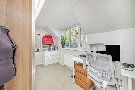 2 bedroom maisonette to rent - Photo 3