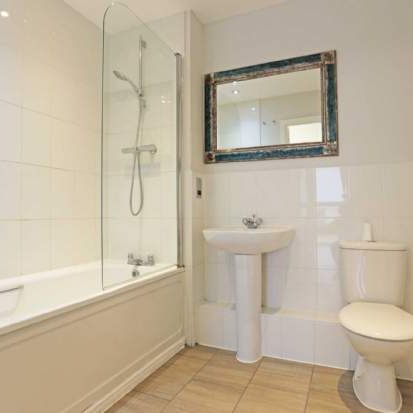 1 bedroom property to rent in Dagenham - Photo 1