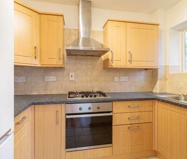 Foxheath, Wayland Close, Bracknell, RG12 - Photo 3