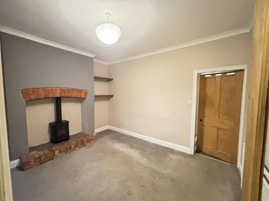 2 bedroom semi-detached house to rent - Photo 1