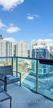 Yonge & Sheppard Luxurious 1Bdrm +Den 2Storey Loft Flr To CeilingWind - Photo 1