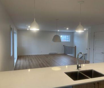 2 CH - 1 SDB - Granby - $1,590 /mo - Photo 2