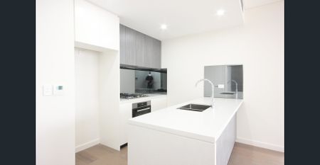 RAMSGATE PARK - Photo 5