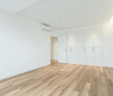 4 room luxury Apartment for rent in Lisbon - Photo 1