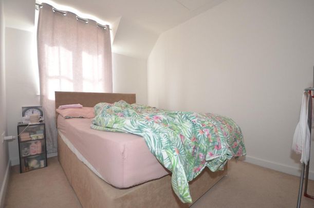 2 bedroom semi-detached house to rent - Photo 1