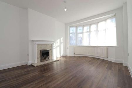 Beresford Avenue, Surbiton, KT5 - Photo 3