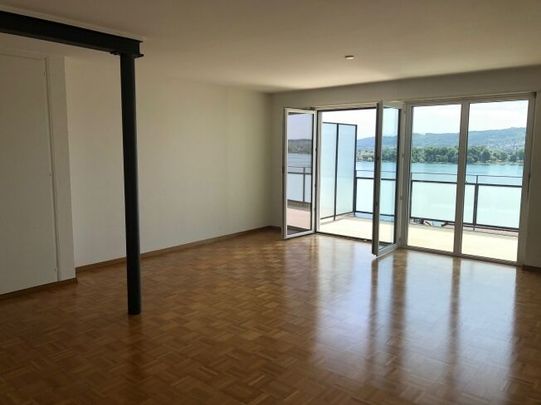 Distant views of Lake Biel – your new home - Photo 1