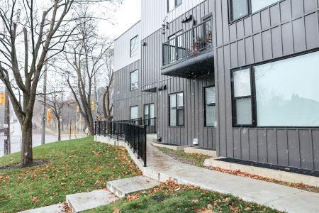 For Lease - 148 Glenlake Avenue Unit# 2, Toronto, Ontario - Photo 4