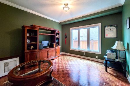 For Lease - 2427 Erin Centre Boulevard, Mississauga, Ontario - Photo 2