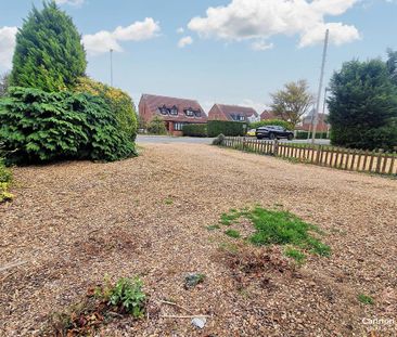 3 bedroom semi-detached house to rent - Photo 6