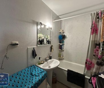 Location Appartement 3 pièces 66m² CHAMBERY 73000 - Photo 6