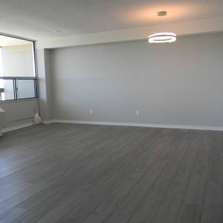 2 Bedroom Condo For Rent In Oshawa - Fully Renovated - Photo 3