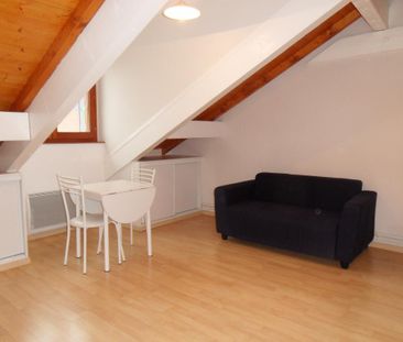 Location Appartement 1 pièce Meublé 20m² AIX LES BAINS 73100 - Photo 1