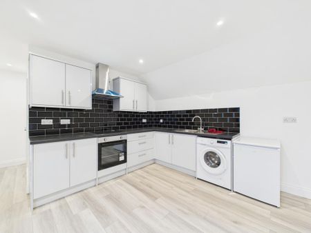 1 bedroom flat to rent - Photo 5