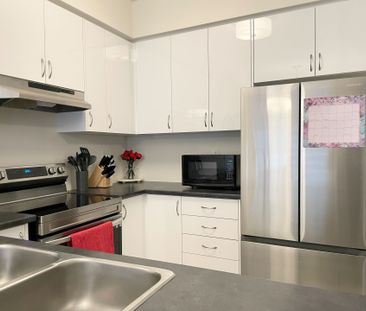 For Lease - 5 Poole Street, Brantford, Ontario - Photo 3