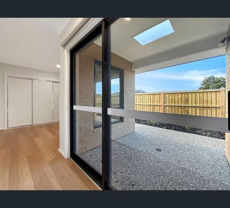 2 Newland Drive, Armstrong Creek, Vic 3217 - Photo 2
