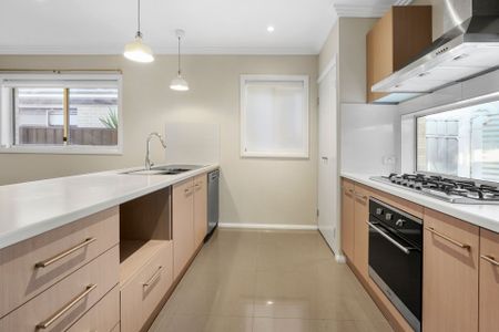 Apply Now - Century 21 &vert; the Paramount Group - Photo 2