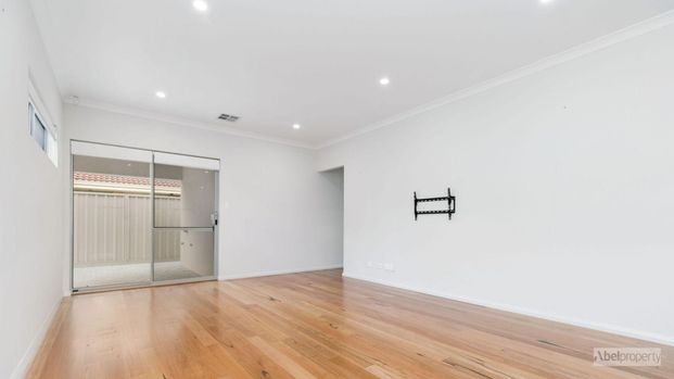 Desirable Location in Balcatta - Photo 1