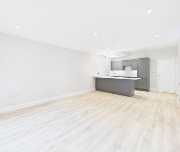 High Street, Hampton Wick, Middlesex, KT1, Kingston Upon Thames - Photo 5