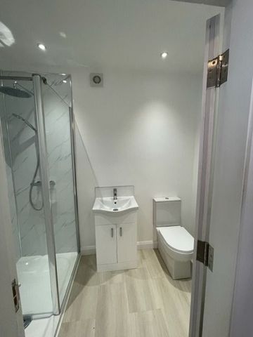 Apartment 1, 6 Eglantine Gardens, Belfast BT9 6EZ - Photo 5