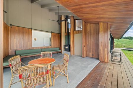 Stunning Modern Home in Serene Pinbarren - Photo 3