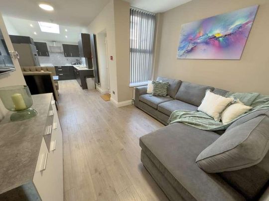 Leopold Road, L7 - Photo 1