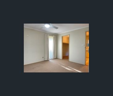 Family Home at Great Location - Photo 3