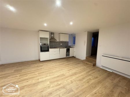 Location Appartement 4 pièces 89m² PAIMBOEUF 44560 - Photo 2