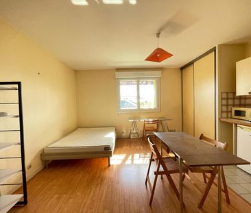 Location Appartement 1 pièce 27m² ST LAMBERT LA POTHERIE 49070 - Photo 3