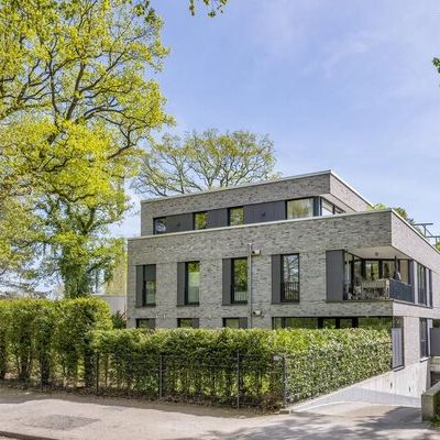 Exklusive Erdgeschosswohnung mit Garten - Photo 1