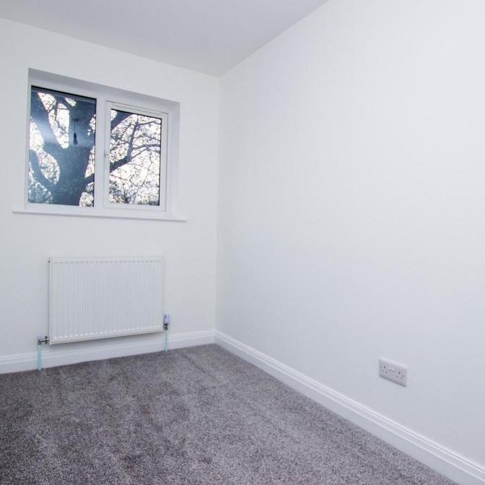 2 bedroom semi-detached house to rent - Photo 1