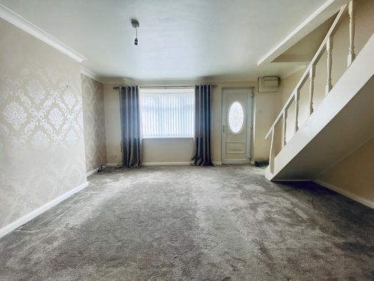 2 bedroom terraced house to rent - Photo 1