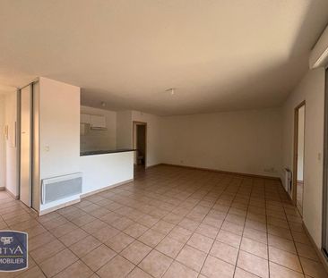Location Appartement 3 pièces 65m² AUTERIVE 31190 - Photo 2