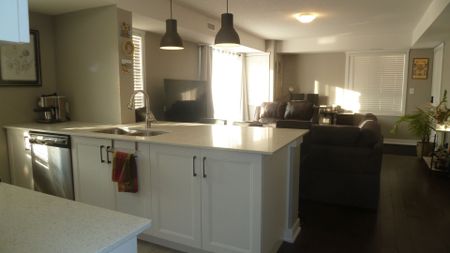 For Lease - 361 Lancaster Street Unit# B4, Kitchener, Ontario - Photo 2