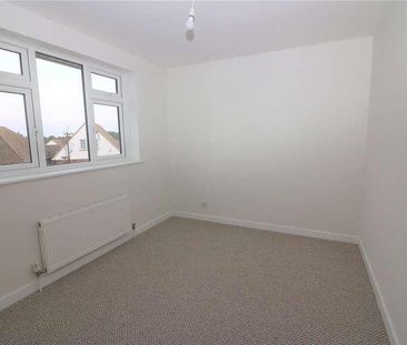 Butterys, Southend-on-sea, Essex, SS1 - Photo 4